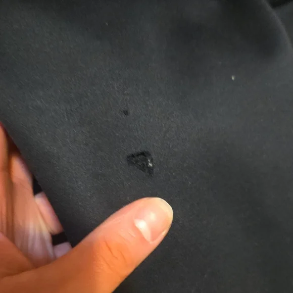 Under Armour Black Hoodie with Camouflage Logo - Picture 4 of 5